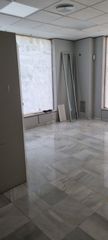 Rent Business premise in Calle diamantino garcia acosta, 1. Excelente