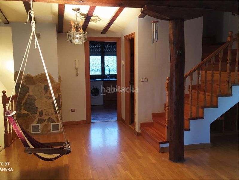 Foto dbde648e-f9d1-4d6e-ae21-cb14c3568140. Semi detached house in calle fabla aragonesa 26 in Puebla de Alfindén (La)