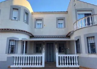 Chalet en venta en chinchón. chalet independiente 