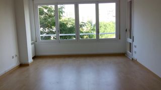Alquiler Piso en Carrer joan xxiii,. Piso de alquiler como nuevo