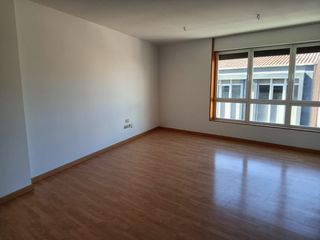 Alquiler Piso en Carrer àngel guimerà, 8. Fabulós pis seminou al centre de manresa