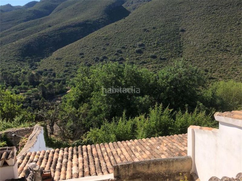 Foto 68545fb0-c418-433b-a6fc-749d182588d8. Casa a schiera in carrer de baix 21 in Vall de Gallinera (La)