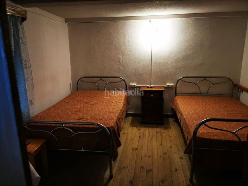 Foto f5a432e5-9500-4496-9e70-e42e789c9631. Casa en calle barrio triana 15 / calle barrio triana en Puebla de Sanabria