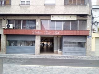Local Comercial en Carrer santa cristina, 23. Local comercial en venta en mollerussa