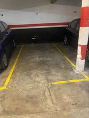 Alquiler Parking coche en Carrer de sant antoni maria claret 39. Parking en alguiler, para turismo pequeño/mediano