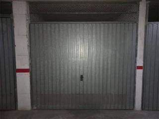 Parking voiture à Carrer ròtova 52. Benipeixcar - el raval / calle rótova