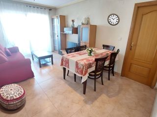 Piso en Carrer miguel hernández 118. Ideal inversores. rentabilidad asegurada