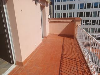 Alquiler Piso en Carrer valencia, 268. Sup. interior de 111,10 m2 + 18,02 m2 de balcó