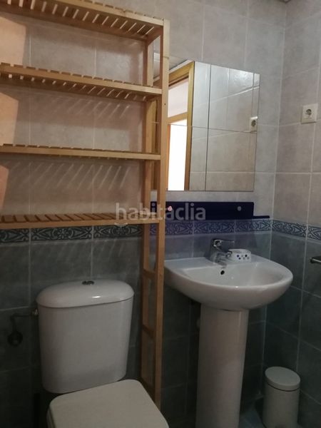 Alquiler Piso en Avenida editor angel caffarena, 25. Alquiler de piso en avenida editor ángel caffarena (Málaga, Málaga)