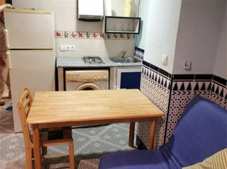 Estudio en alquiler en alcoi, centre-zona alta. ce