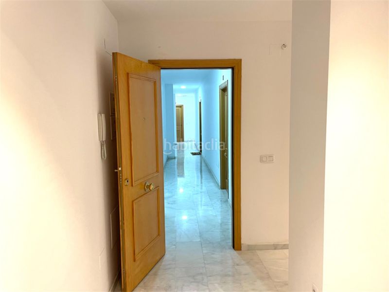 Piso en Dos aceras, 2. La goleta - san felipe neri / dos aceras (Málaga, Málaga)