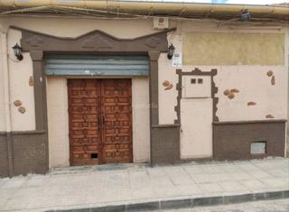Local commercial à Calle marqués de la romana 8. Venta de local comercial