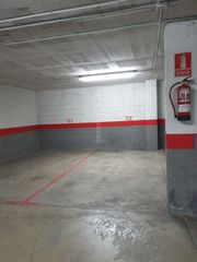 Alquiler Parking coche en Paisos catalans, 12. Alquiler de garaje
