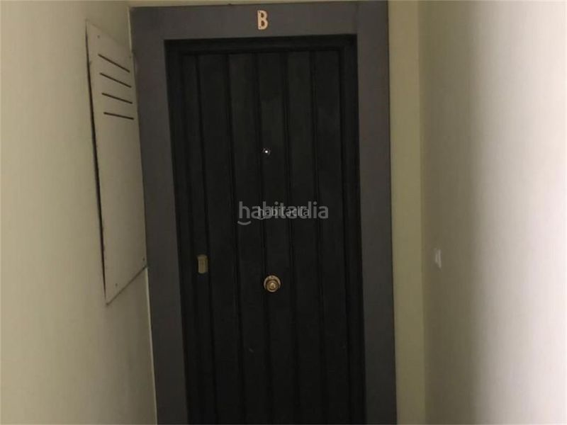 Foto a5258f78-a763-4a33-98f3-afb759c42b1b. Büro in avenida de la industria 10 in Gelves