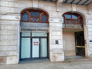 Alquiler Local Comercial en Rambla rambla, 16. Cèntric edifici modernista