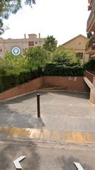Alquiler Parking coche en Carrer narcis monturiol (de), 76. Venta plaza de parking en el centro de vilassar
