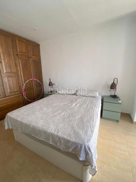 Foto 5e3d2bb9-8aac-4637-8c7e-f5b853e127b7. Reihenhaus in avenida de la constitución 28 in Catral