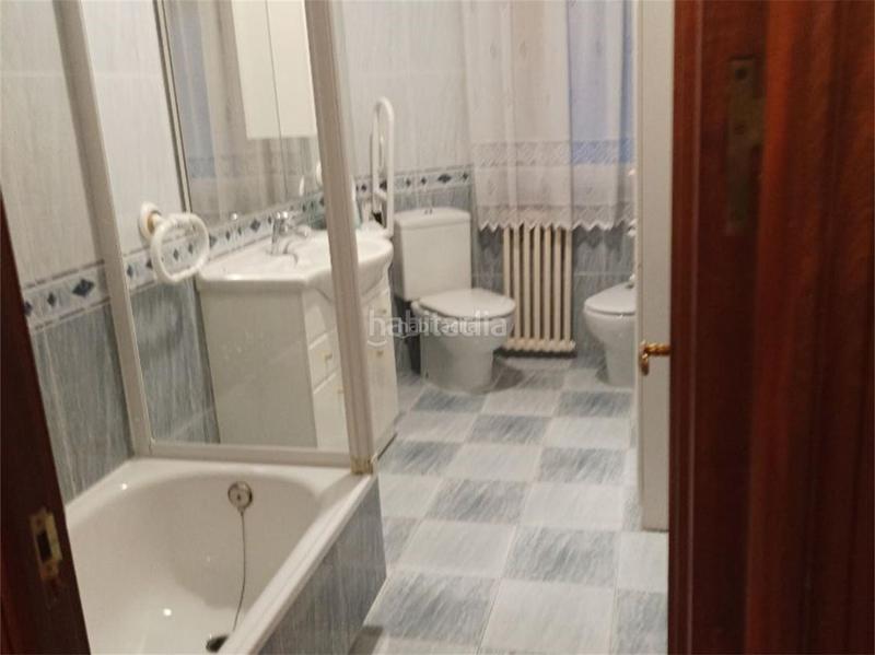 Foto 2498d34e-ebf0-40d6-8120-352f34c895df. Pis a avenida valladolid 22 a El Carmen - Casas del Hogar Palencia