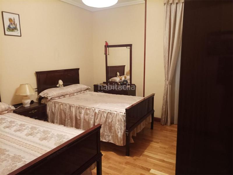 Foto ecf89e80-b4a3-471a-bec2-d406b21d01c6. Pis a avenida valladolid 22 a El Carmen - Casas del Hogar Palencia