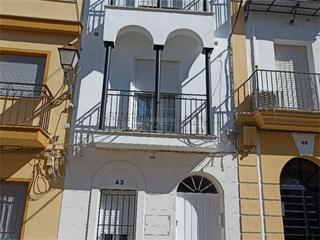 Casa adossada a Calle pablo picasso 43. Villa del río / calle pablo picasso