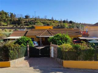 Casa a Calle velázquez 85. Berja / calle velázquez