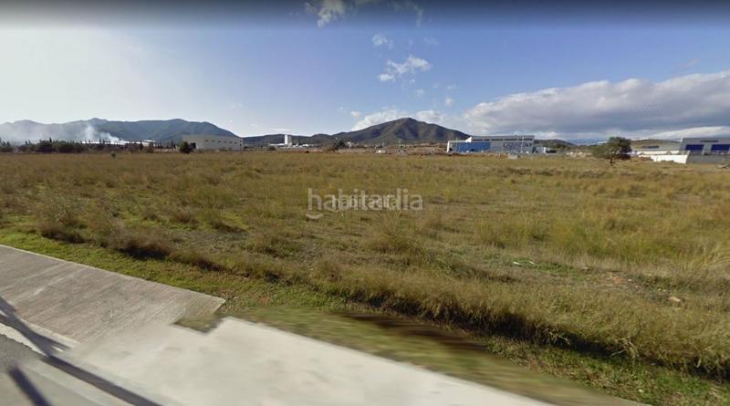 Foto 3fd9ad7e-5045-49f2-ae53-a1dffb421d4e. Solar industrial en carrer loira 36 terreno industrial oriola primera linea n340 en Amposta