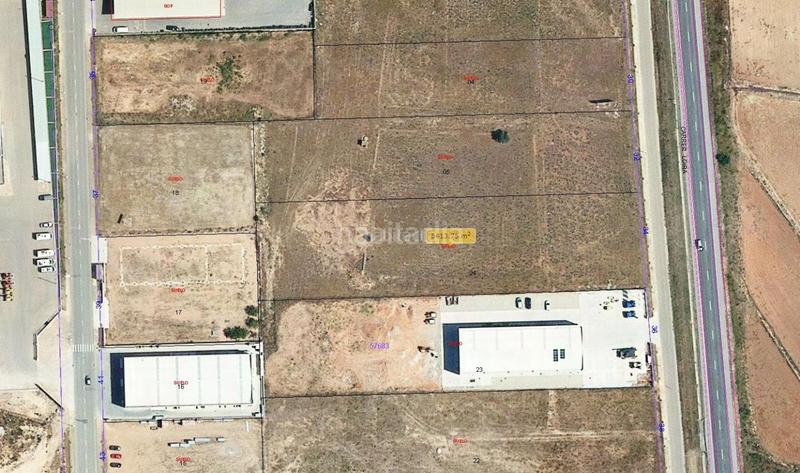 Foto 4067cddc-4250-4638-8aaa-b6c64f8ab2ba. Solar industrial en carrer loira 36 terreno industrial oriola primera linea n340 en Amposta