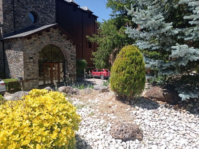 Foto 2d0098c4-cb7f-4a72-acf3-728cf90010c5. Location appartement dans village 100 dans Enveitg