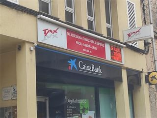 Rent Office space in Plaça de l. Santa bàrbara / plaça de l