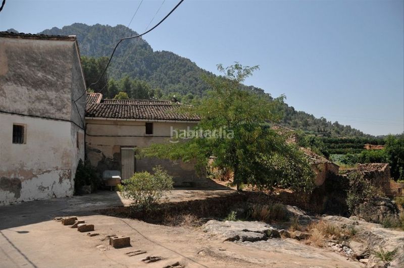 Foto b8443a09-aaef-4402-be5b-2fb1fb170545. Casa a barri pla de corrals 2a a Simat de la Valldigna