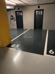 Lloguer Aparcament cotxe a Carrer d'esteve terradas 17. Amplia plaza de parking en edificio de obra nueva