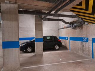 Miete Autoparkplatz in Avinguda d'álvarez de castro 5. Plaza de parking para coche pequeño
