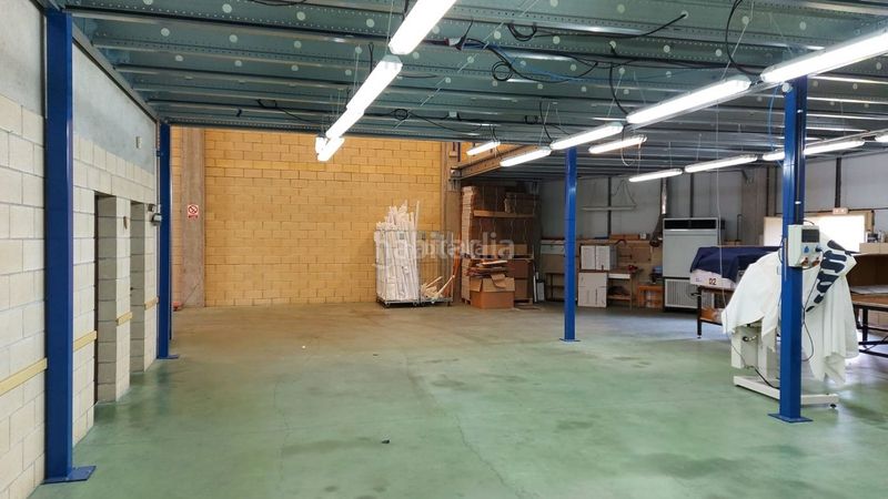 Foto cde14ad9-c329-43c8-99a4-1a0d3d5b0f59. Nave industrial en polígono industrial lacorzanilla poligonoa 333 nave industrial en alava, pais vasco en Berantevilla