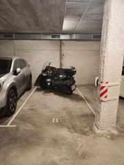 Lloguer Aparcament de moto a Passeig de la mare de déu del coll 8. Parking para moto