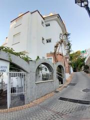 Casa adossada a Calle polito 23. Hostal en venta en parque nacional sierra de las nieves