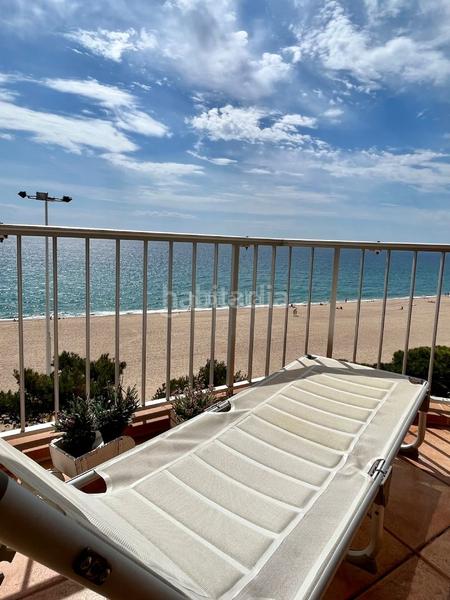 Foto d22268cf-58a4-4624-9b7f-6165e151f617. Alquiler piso en carrer nostra senyora del carme 16 apartamento unico 1a linea vistas inmejorables en Platja d´Aro