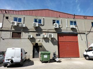 Alquiler Nave industrial en Anselm clave pol. matacas,. Nave industrial en polígono matacás con vigilancia