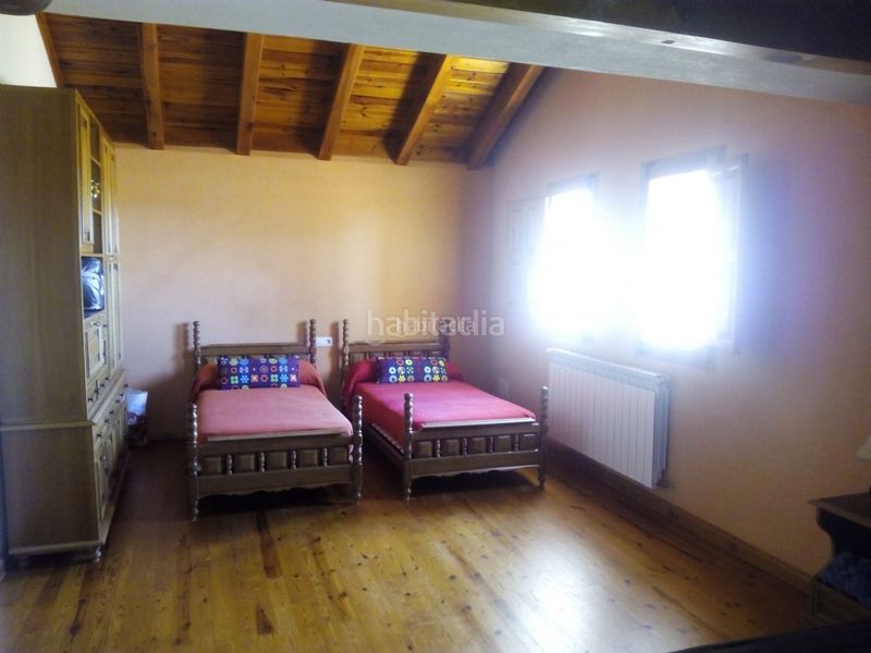 Foto bb2459d5-da3b-4248-b0d1-79331831d57f. Casa en calle de la alegria 50 casa rustica en Renedo de la Vega