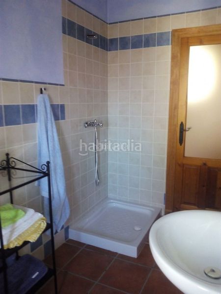 Foto cbf7214a-52e5-4bc6-9c05-65567d5c6f4a. Casa en calle de la alegria 50 casa rustica en Renedo de la Vega