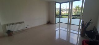 Alquiler Piso en Carretera hospitalet, 370. Piso grande y soleado