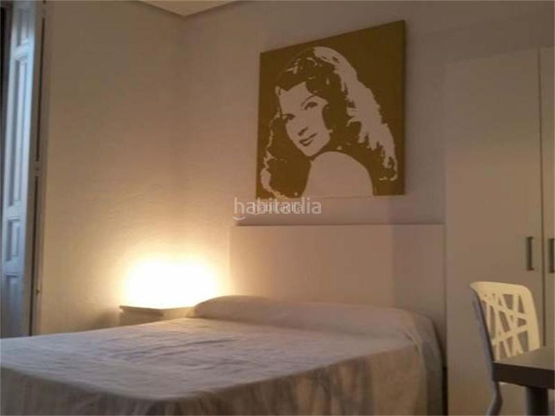 Foto 6f4e98e5-e8e9-4f67-ab15-981ca8b9a7df. Rent flat in calle de la salud 14 in Sol Madrid