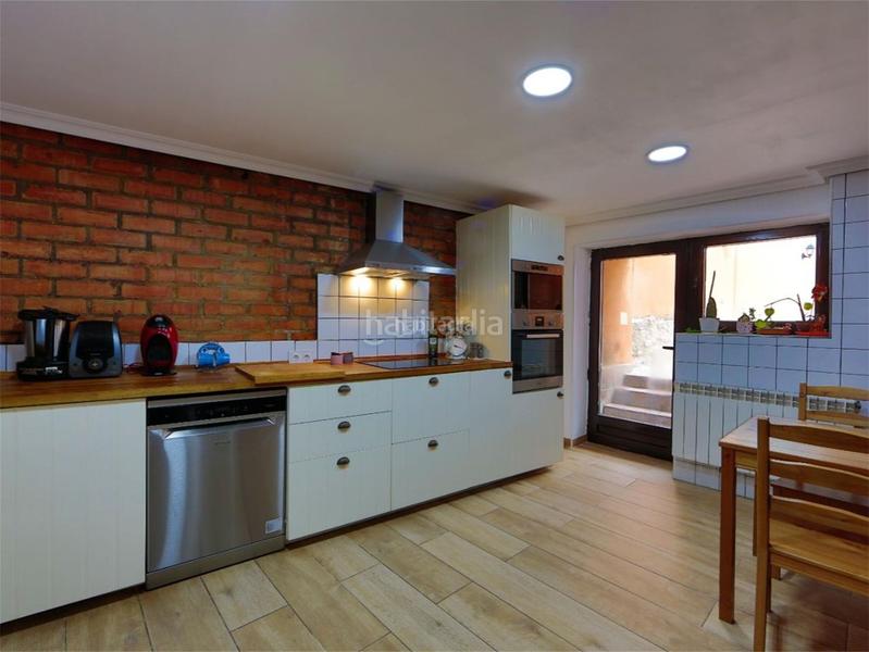 Foto 266f7229-96ea-444f-bd0f-e99a5e7be40a. Casa a calle rollo 1 a Simancas