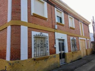 Maison à Calle la cruz 8x. Villamontán de la valduerna / calle la cruz