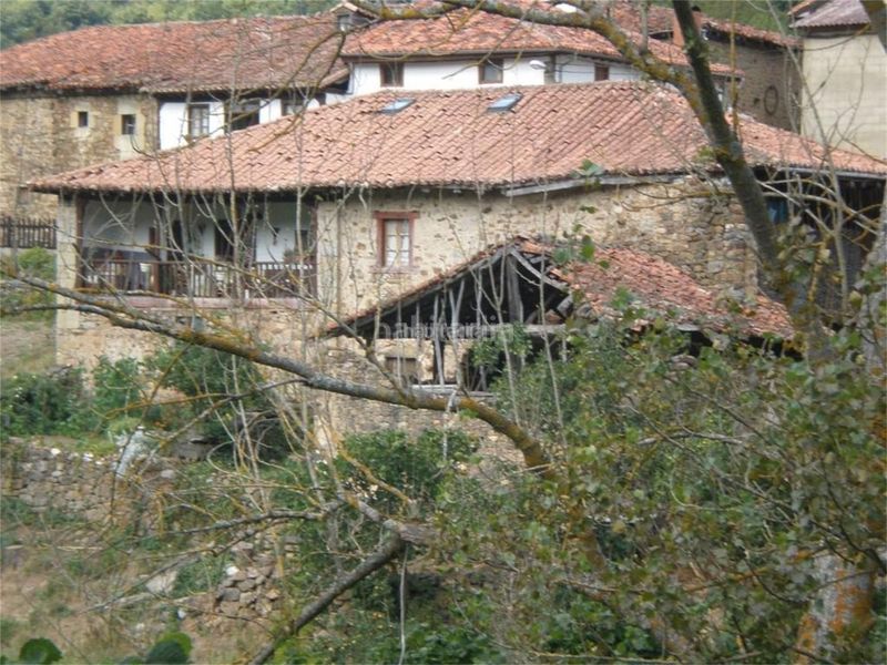 Foto 58beaf05-bc04-493e-8ae9-0a0557c4e48b. Casa a barrio cosgaya 29 a Camaleño