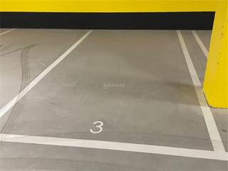 Location Parking voiture à Calle de fina de calderón 13. Valdebebas - valdefuentes / calle de fina de calde