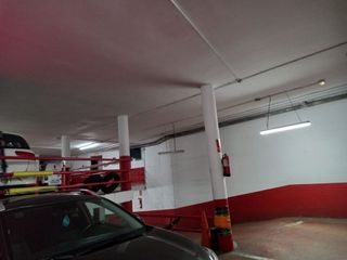 Alquiler Parking coche en Carrer marcelino menendez pelayo, 27. Plaza de parking zona centro cornellà