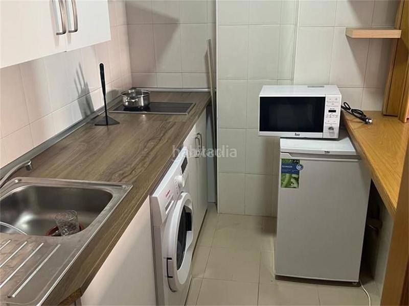 Foto 9cb89d2e-14e5-43b2-a7fc-a4043ef3fa3c. Location studio dans calle general serrano orive 22 dans Ceuta