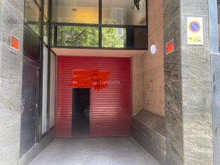 Miete Autoparkplatz in Carrer de l'equador 80. Alquiler plazas parking para coche y moto