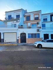 Casa adossada a Calle arrabal 67. Castuera / calle arrabal