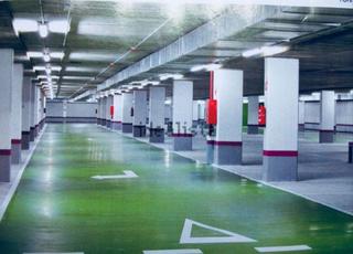 Aparcament cotxe a Calle cerezo 2. Venta plaza de garaje muy amplía para coche grande
